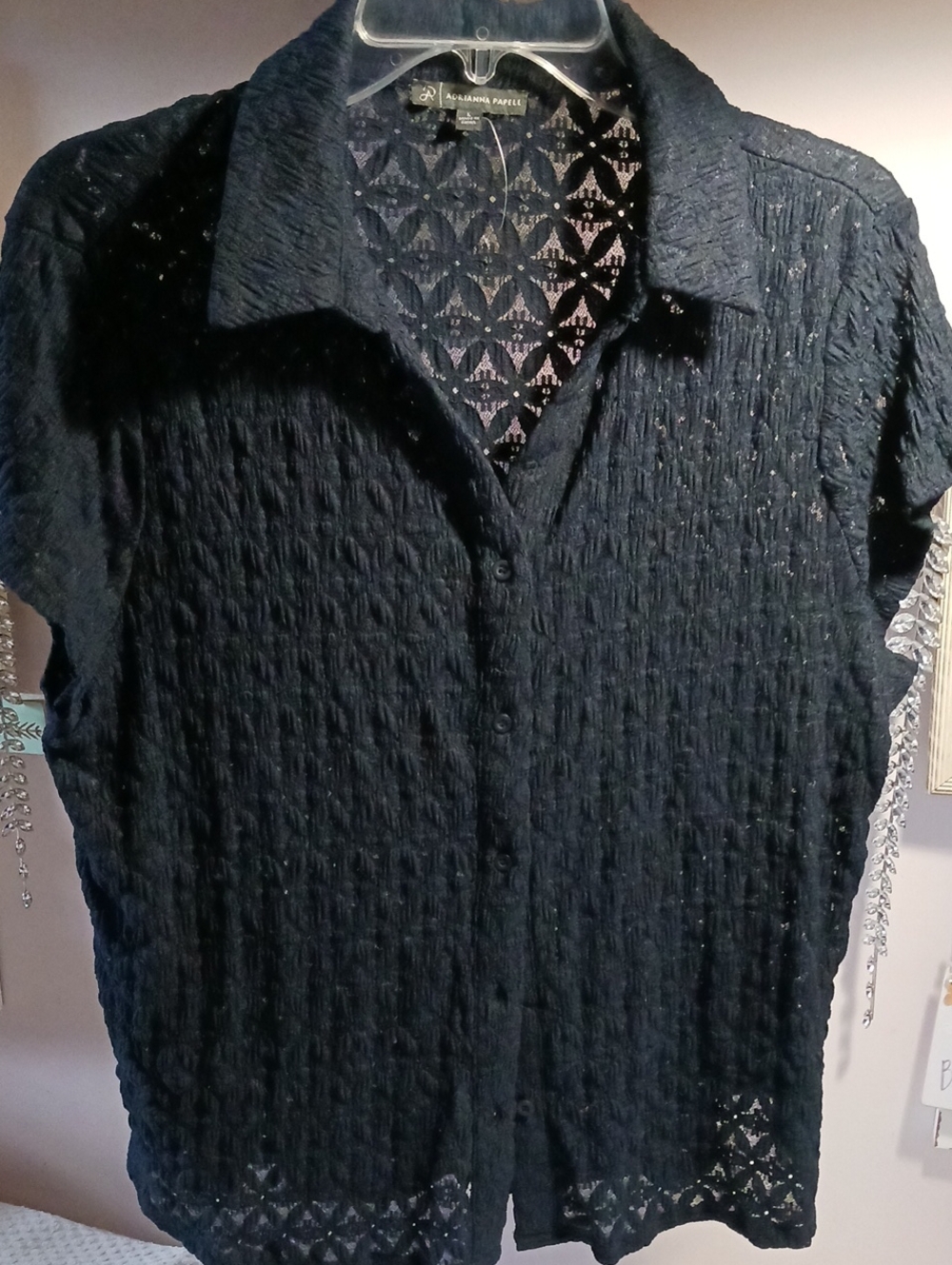 Adrianna Papell Black Short-Sleeve Textured Seersucker Floral Button-Down Top L
